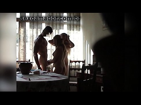 ❤️ جنسی دوست ایک دیو آدمی اور اس کے ساتھ ایک تھریسم کو مدعو کرتے ہیں۔ ❤❌  پر ur.mouthporn.ru ️❤